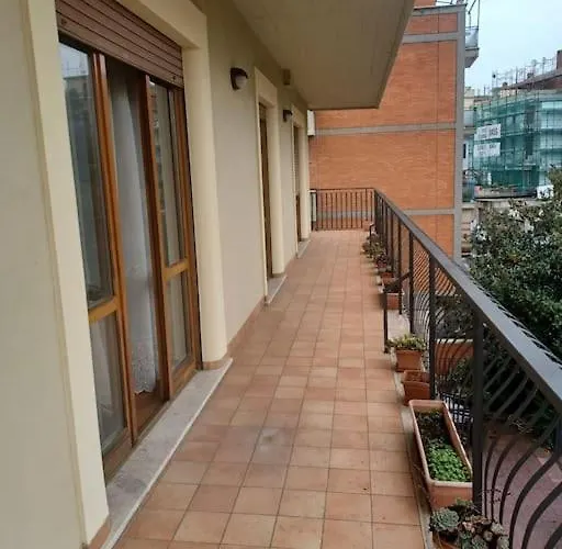 Gualandi 25 Apartment
